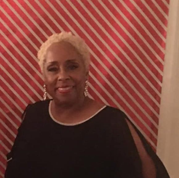 Profile Picture of T Carter (@antoinettenene1) on Poshmark