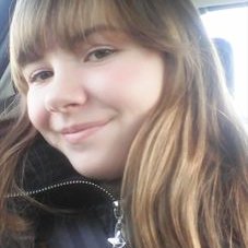 Profile Picture of Lily McCann (@LilyMcCannJoy) on Twitter