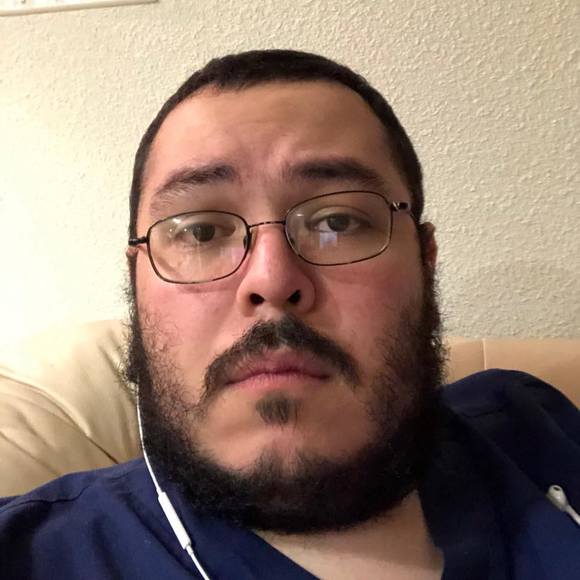 Profile Picture of Eric Loza (@rottenpotato13) on Poshmark