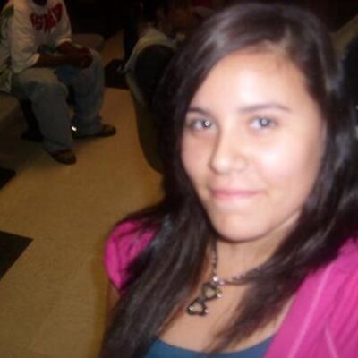 Profile Picture of Isabel Arguijo (@izzybell91) on Twitter