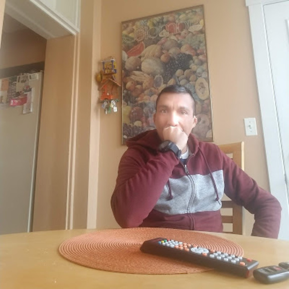 Profile Picture of Hugo Avendaño carvajal (@hugo1974) on Poshmark