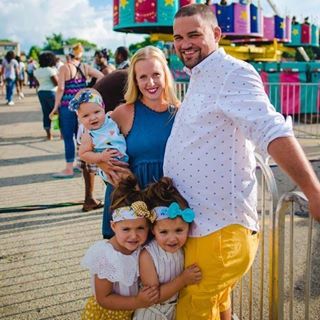 Meredith Pierce - Facebook Profile Picture of Meredith Pierce (@Meredith-Pierce) on Facebook