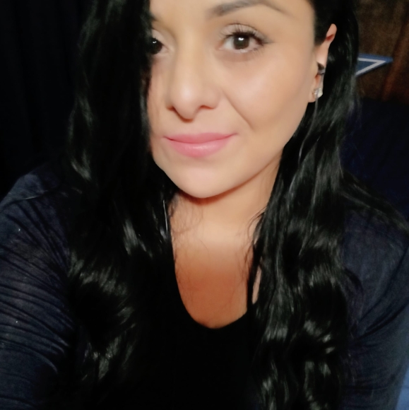 Profile Picture of Nancy Aviles (@nancyrgv) on Poshmark