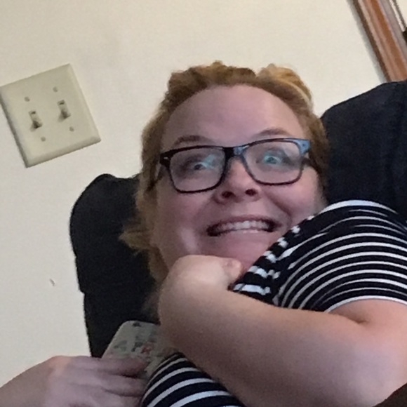 Madison Demichael - Poshmark Profile Picture of Madison Demichael (@madison_joy_) on Poshmark