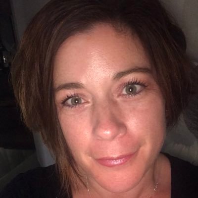 Profile Picture of Lisa Jennings (@SWorldBramley) on Twitter