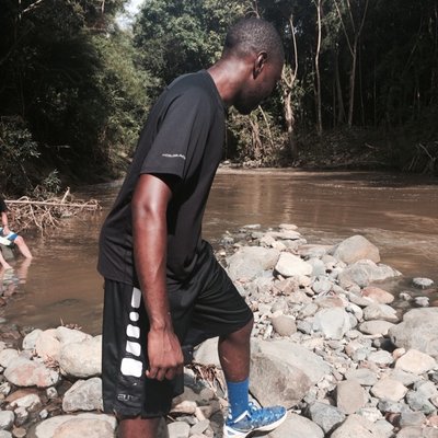 Profile Picture of Tall Mike (@TallMike_) on Twitter