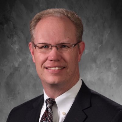 Profile Picture of Mark Abell (@MarkAbellBanker) on Twitter