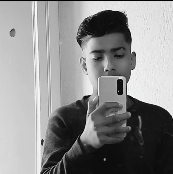 Profile Picture of Md irshad ahmad Mia (@irshad375) on Poshmark