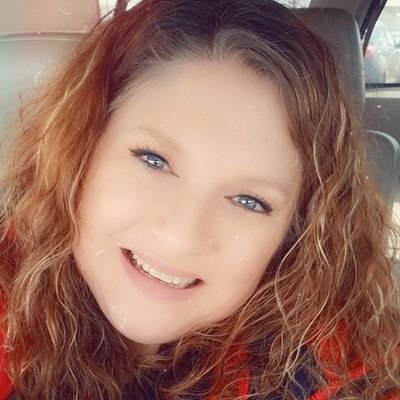 Profile Picture of Angie Minor Barcomb (@ambarcomb) on Twitter