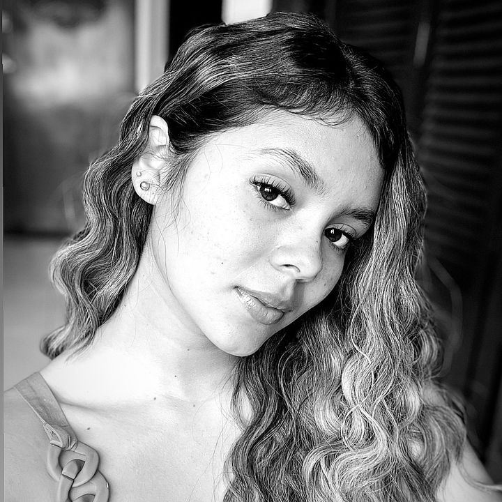 Profile Picture of :) (@laupastranaa) on Tiktok