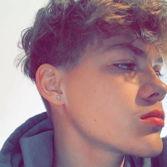 Profile Picture of Calvin Browning (@917093) on Poshmark