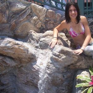 Profile Picture of Maria Marvosh (@marialovesamber09) on Myspace