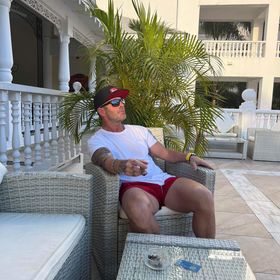 Profile Picture of Neil Burchill (@neilburchill) on Pinterest