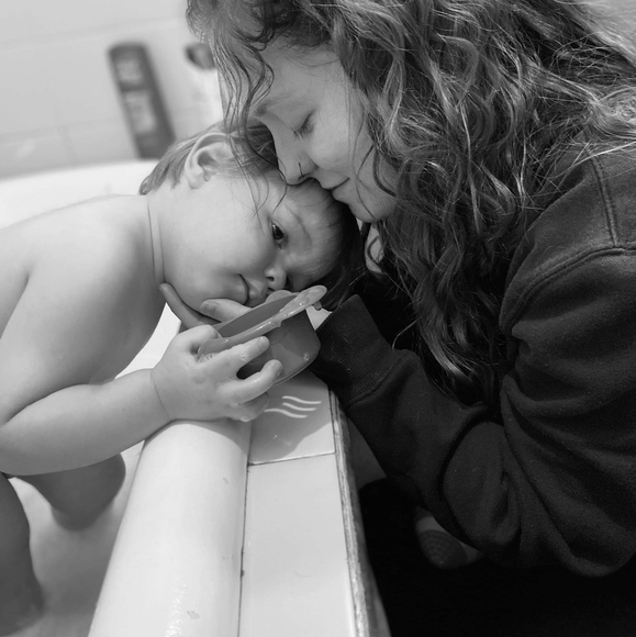 Profile Picture of Kayy Moscatelli (@knoscatelli) on Poshmark