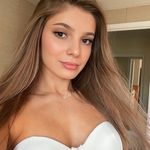 Profile Picture of Cassandra Silva (@cassandra.amanda) on Instagram