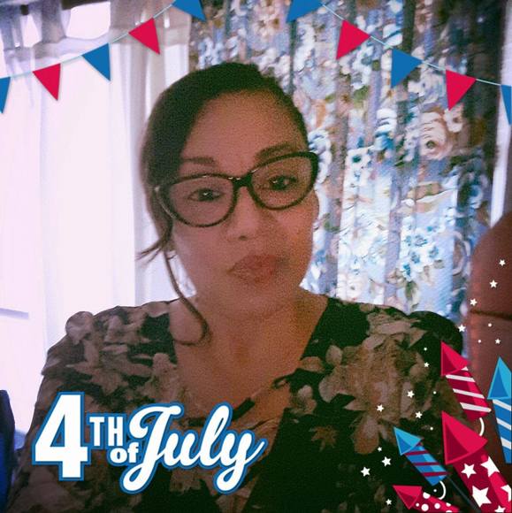 Profile Picture of Lily Cisneros (@lilycisneros474) on Poshmark