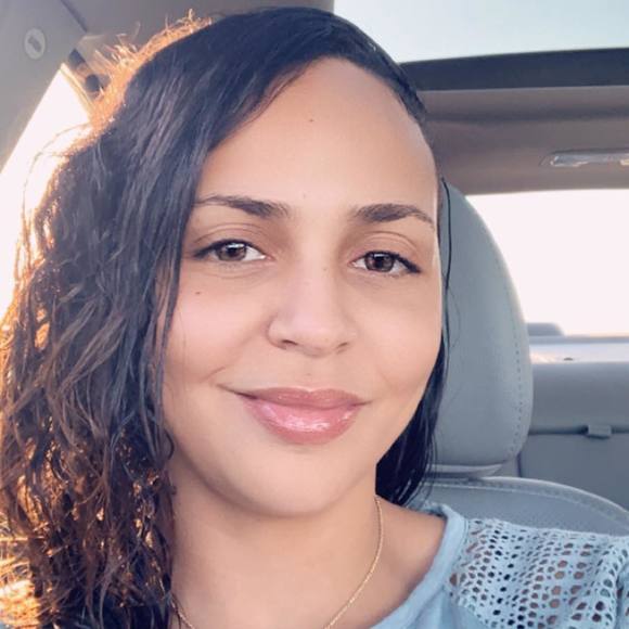 Nichole Stradtmann - Poshmark Profile Picture of Nichole Stradtmann (@nstrad16) on Poshmark