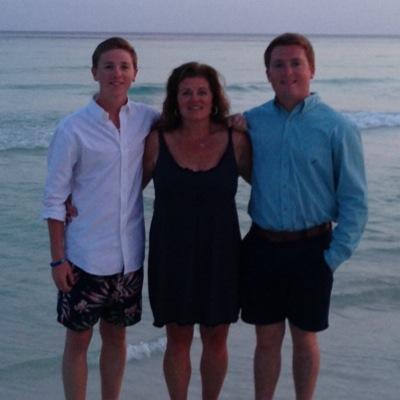 Profile Picture of Cindy McGlynn (@McGlynnCindy) on Twitter