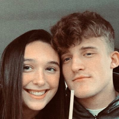 Profile Picture of Sydney (@sydney_simonson) on Twitter