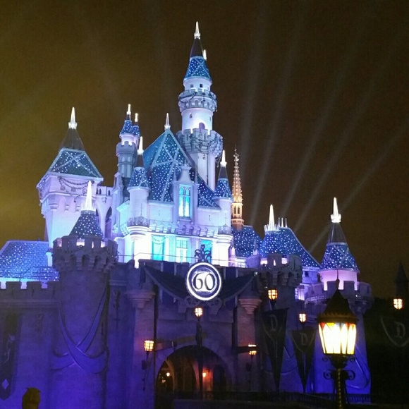 Profile Picture of Maria Tabarez (@mtabarez) on Poshmark