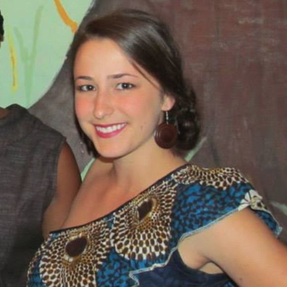 Profile Picture of Dani Rae (@drstr30) on Poshmark