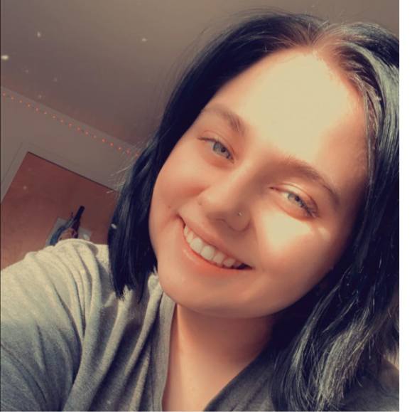 Profile Picture of Kayla Kalloch (@kaylakalloch) on Poshmark