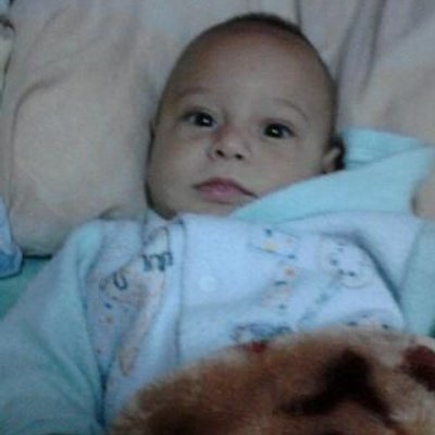 Profile Picture of Alexander Roll (@0985458480) on Twitter