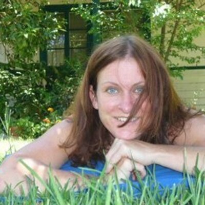 Profile Picture of Alison Devlin (@Allycat1970) on Twitter