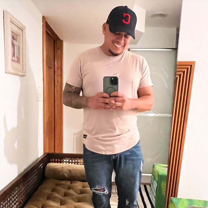 Profile Picture of Enrique G. (@egonzalez9421) on Tiktok