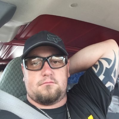 Profile Picture of Levi (@LeviLevihelm) on Twitter