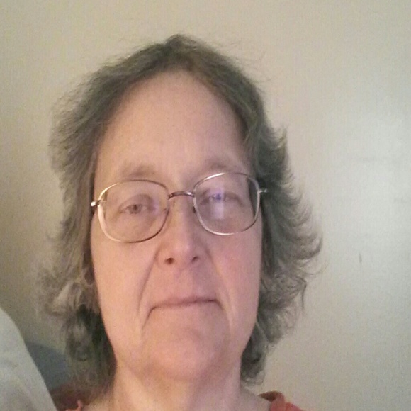 Profile Picture of Leatrice Spangler (@mawspangler6) on Poshmark