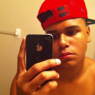 Profile Picture of Raymond Catala (@raymondswag101) on Twitter