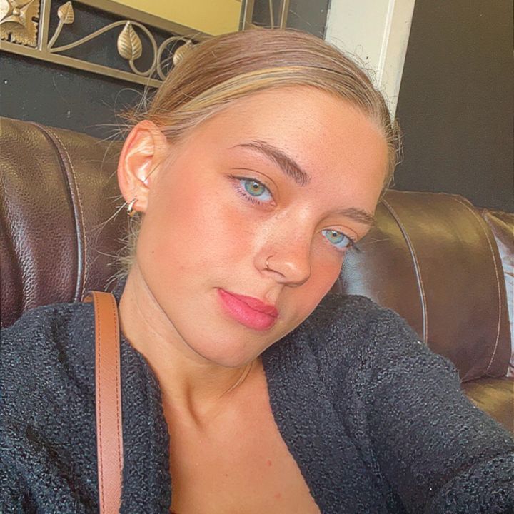 Mary McComas - Tiktok Profile Picture of Mary McComas (@marymccomas) on Tiktok