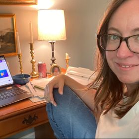 Profile Picture of Melissa Ringstaff | Proverbs 31 + Create Routines, Simplify Your Day, Get Organized, Meal Planning (@mringstaff) on Pinterest