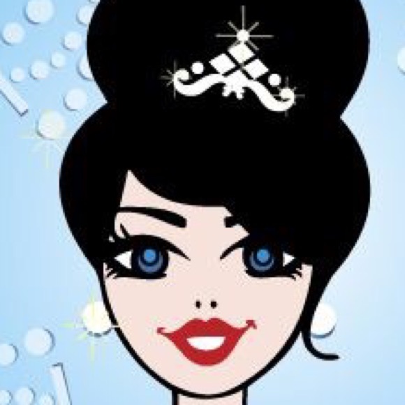 Profile Picture of Ruby Love (@rubylove70) on Poshmark