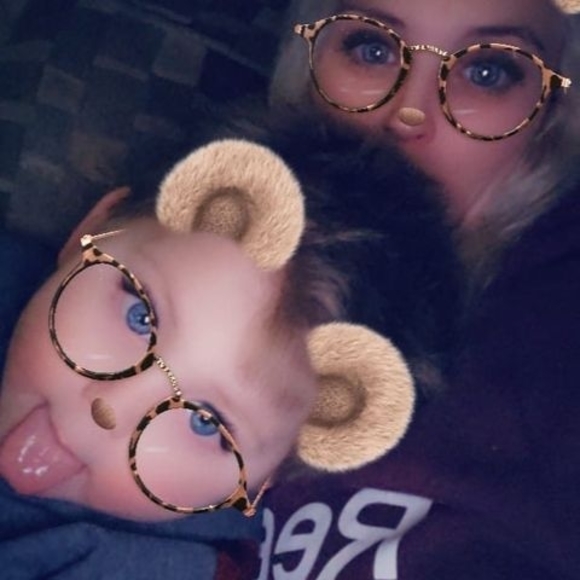 Profile Picture of Brittany Wozney (@brittanywozney) on Poshmark