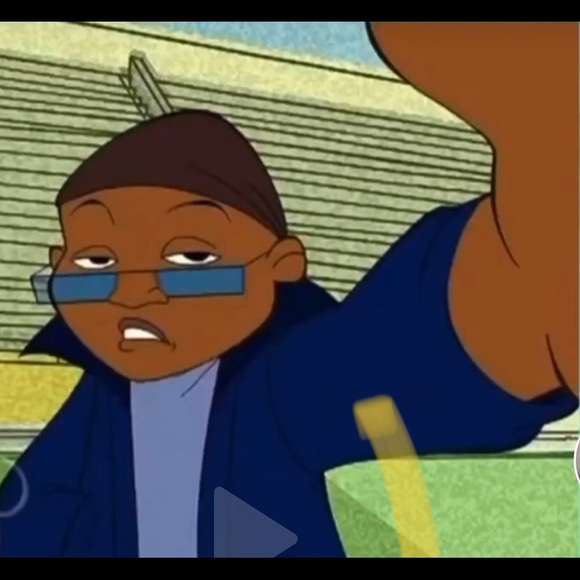 Profile Picture of Adrian Davis (@adtripple03) on Poshmark