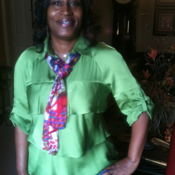 Profile Picture of Paula Pippins (@ladypippins) on Poshmark