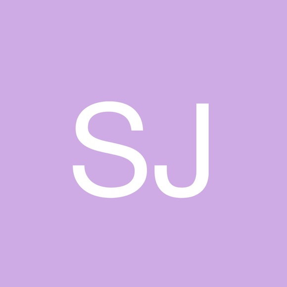 Profile Picture of Suzanne Jacoby (@mrsstrobey) on Poshmark