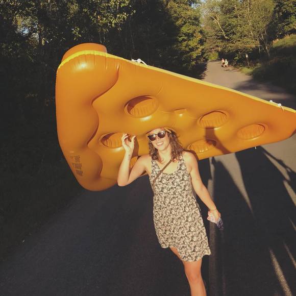 Profile Picture of Kate O'connor morris (@schmorris) on Poshmark