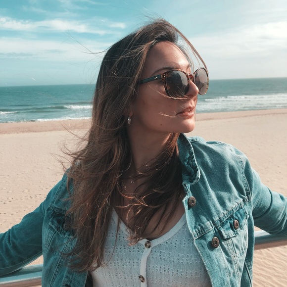 Profile Picture of Jenna Reilly (@jennaareilly) on Poshmark