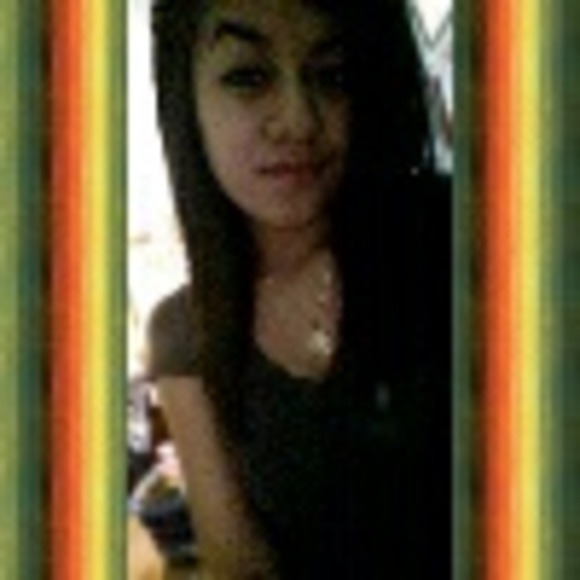 Profile Picture of Edith Jaime (@chibis) on Poshmark