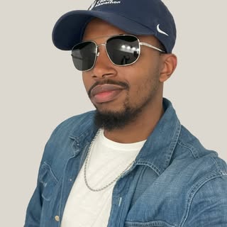 Profile Picture of Chris Converse (@c_conv3rs3) on Instagram