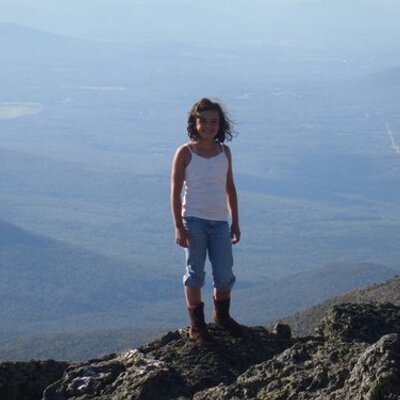 Profile Picture of Laura Randall (@randall_laura) on Twitter