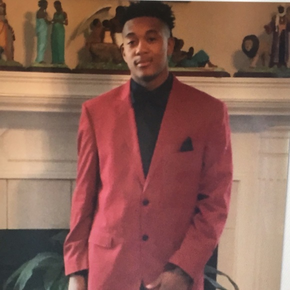 Profile Picture of Justin Benson (@kingjb24) on Poshmark