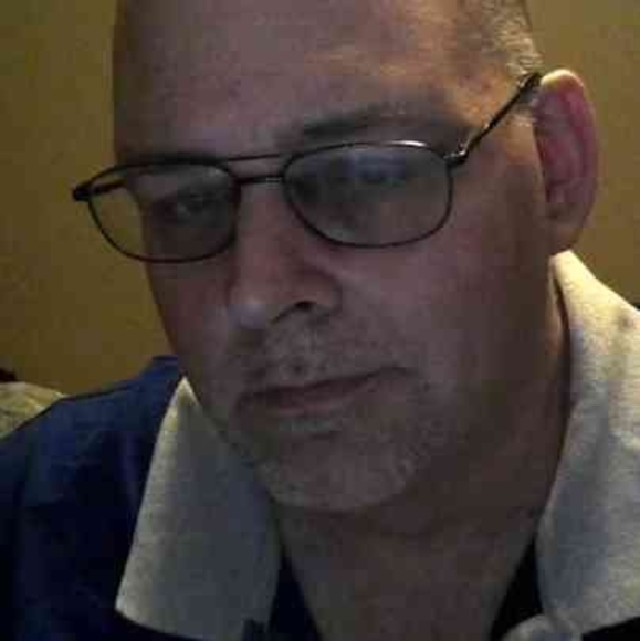 Profile Picture of Eric Beall (@ericbeall209) on Poshmark