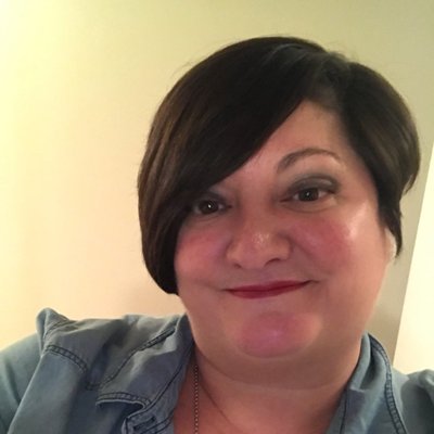 Profile Picture of Laura Canupp Desmond (@LauraDes81) on Twitter