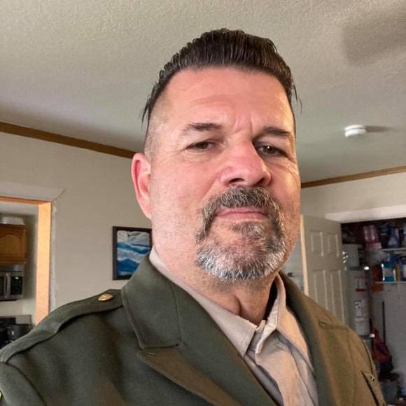 Profile Picture of Jake Zipperlen (@zipperlen64) on Poshmark