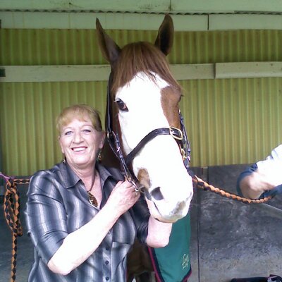 Profile Picture of Leah Rose Tilley (@leahrosetilley) on Twitter