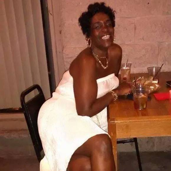 Profile Picture of Laurie laurel Charles (@laurelpatrice1) on Poshmark